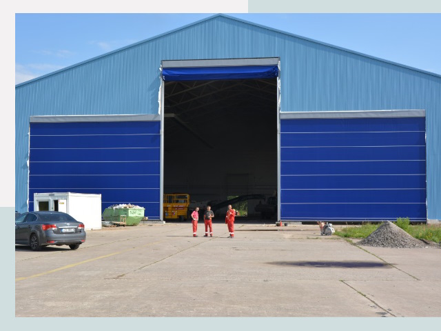 Ангарные ворота в Шахты от СтальСтрой-Шхт по цене 651 руб.