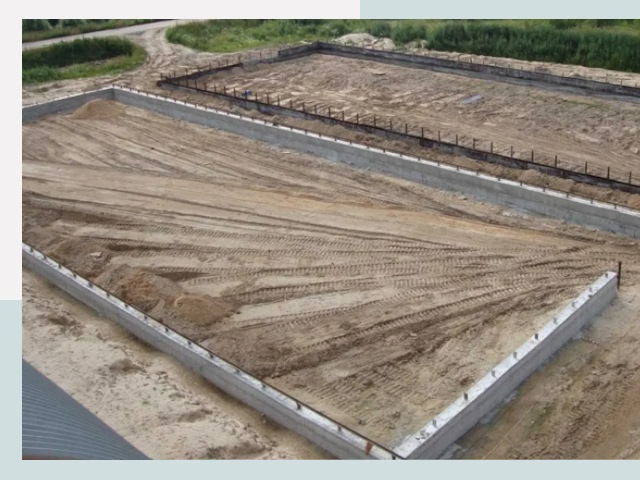 Фундамент для ангаров в Шахты от 651 руб.