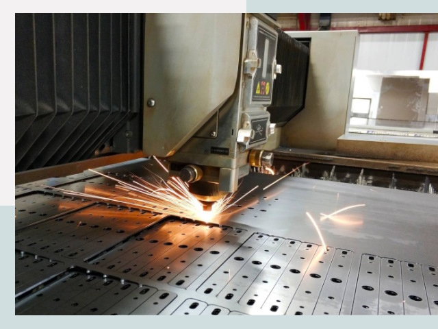Лазерная резка металла в Шахтах от 651 руб.